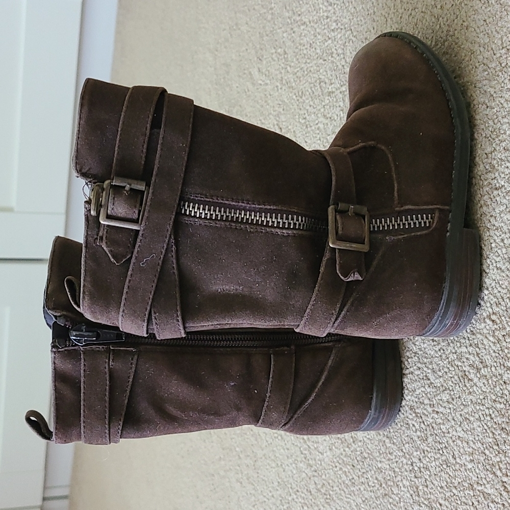 Girls faux suede boots